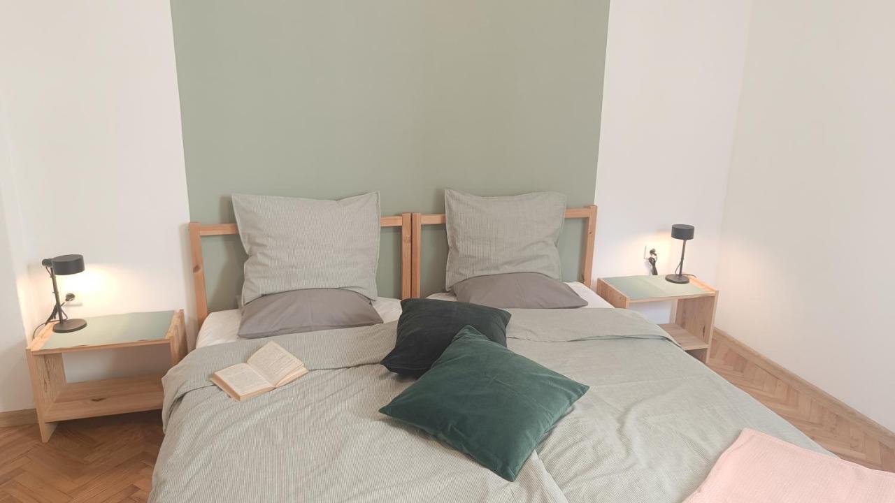 Apartment Balabanov Varna Buitenkant foto