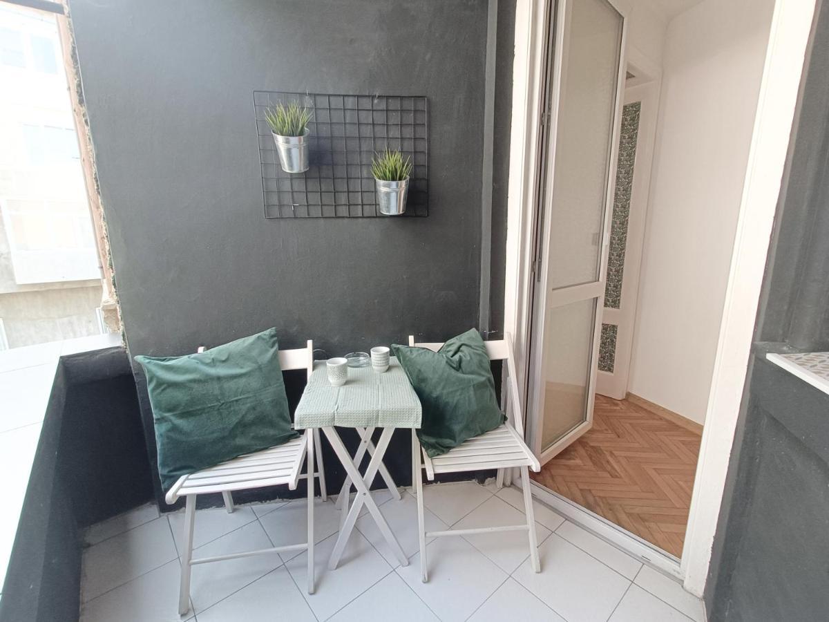 Apartment Balabanov Varna Buitenkant foto